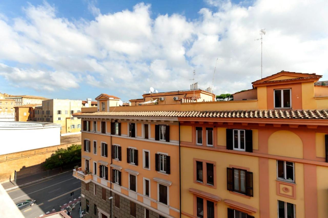 Cavalleggeri House Rome Exterior photo