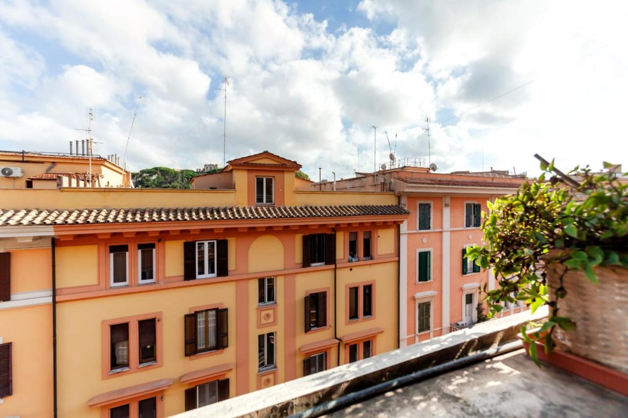 Cavalleggeri House Rome Exterior photo